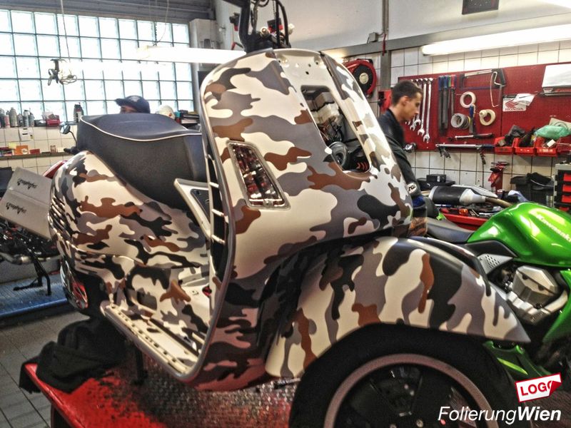 Motorrad Folierung Camouflage